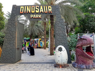 prehistoric-paradise-explore-dubais-dinosaur-park