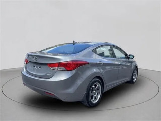 elantra-limited-pzev-empire-hyundai-of-jamaica